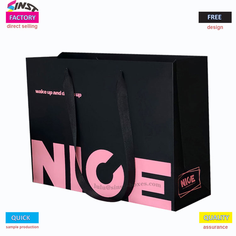 Papirnata vrečka za oblačila