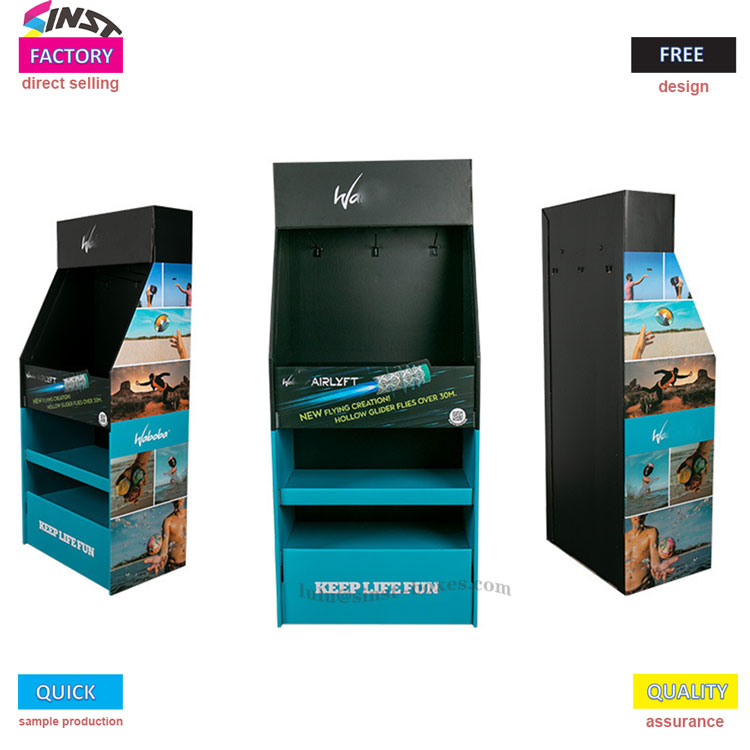 Stojalo za razstavo igrač